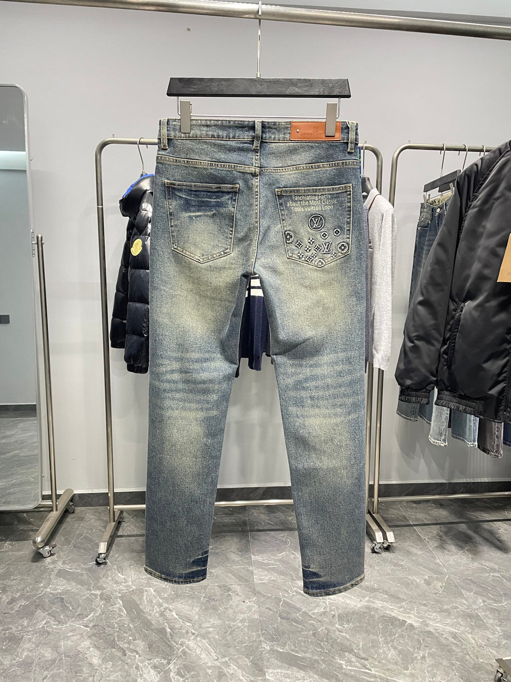 LV Jeans