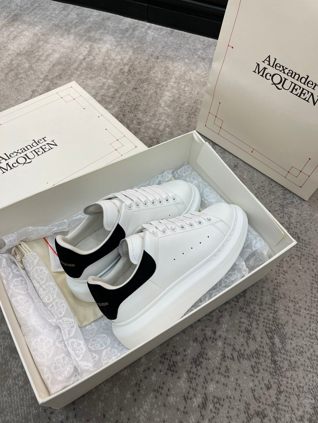 Alexander Mcqueen Sneaker