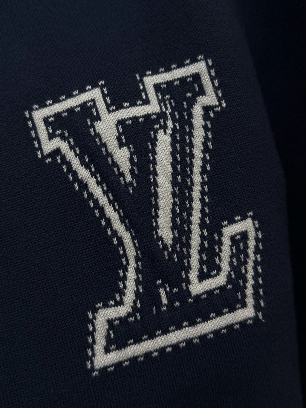 LV Sweatjacket