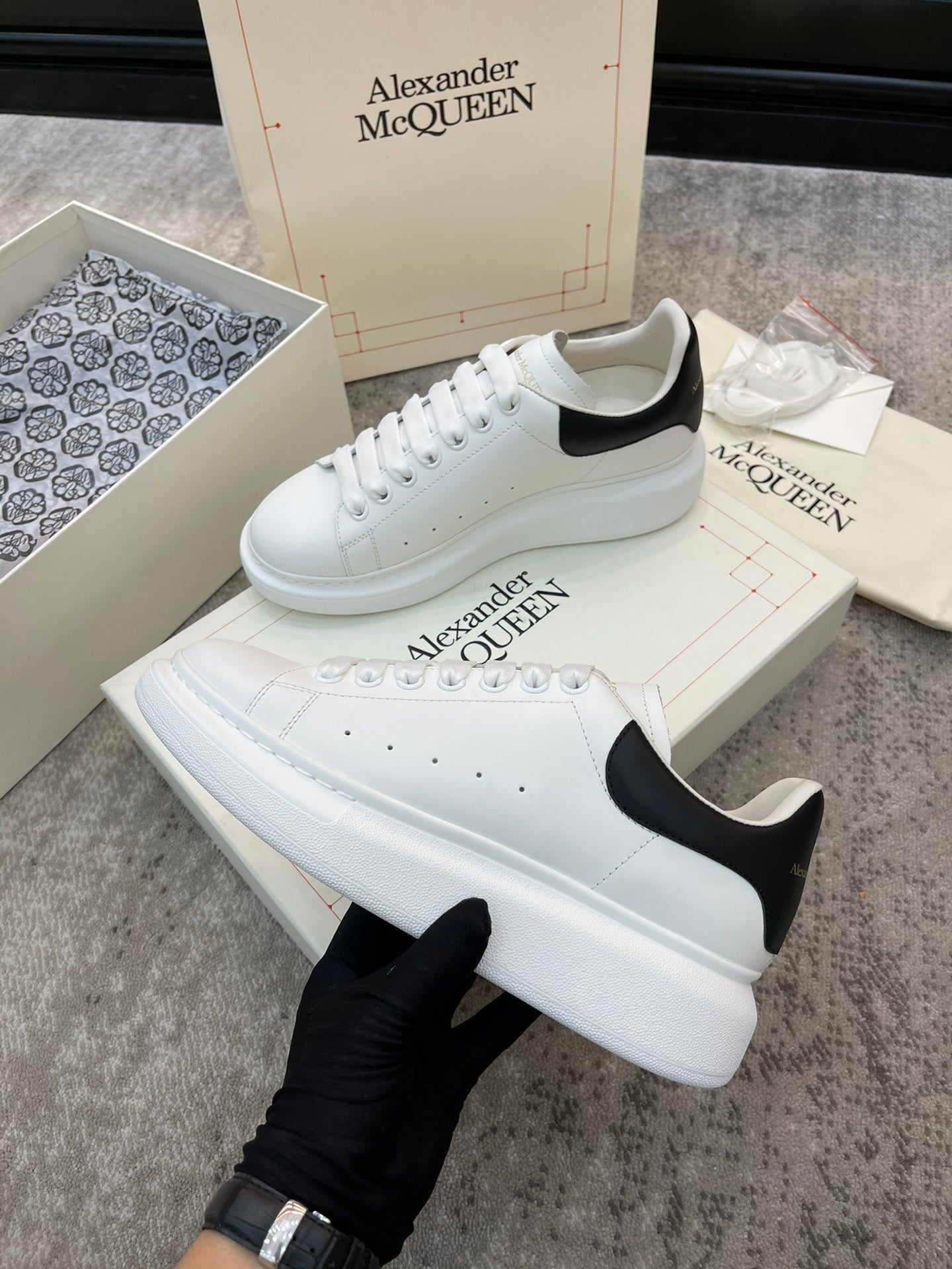 Alexander Mcqueen Sneaker