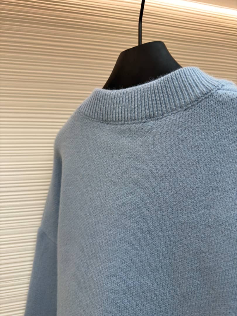 Ami Paris Sweater